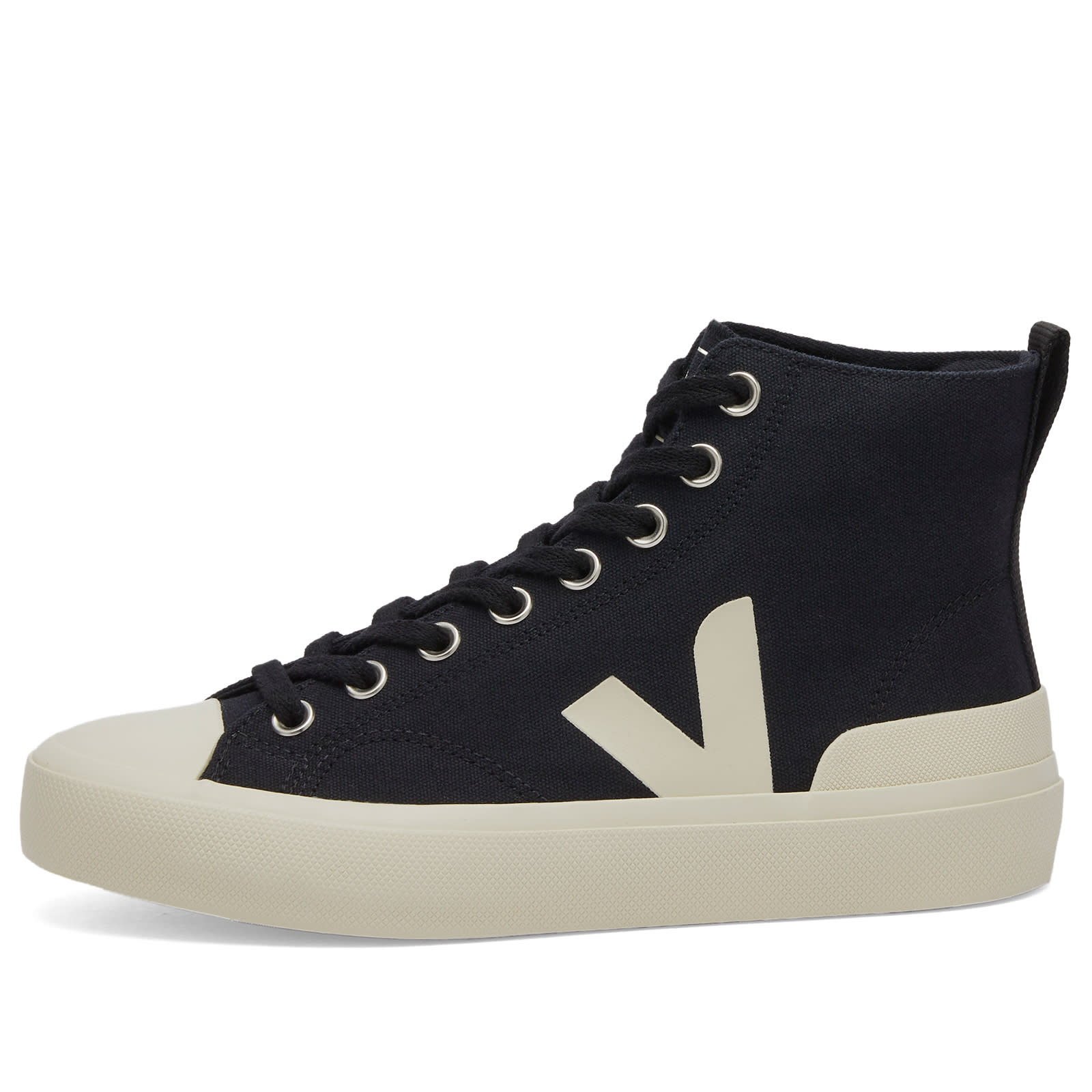 

Кроссовки Veja Wata Ii Vegan Canvas Sneaker, цвет Black Pierre