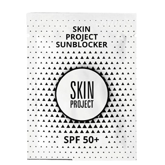 

Легкий солнцезащитный крем SunBlocker SPF50+ для татуировок, 10х3мл Skin Project