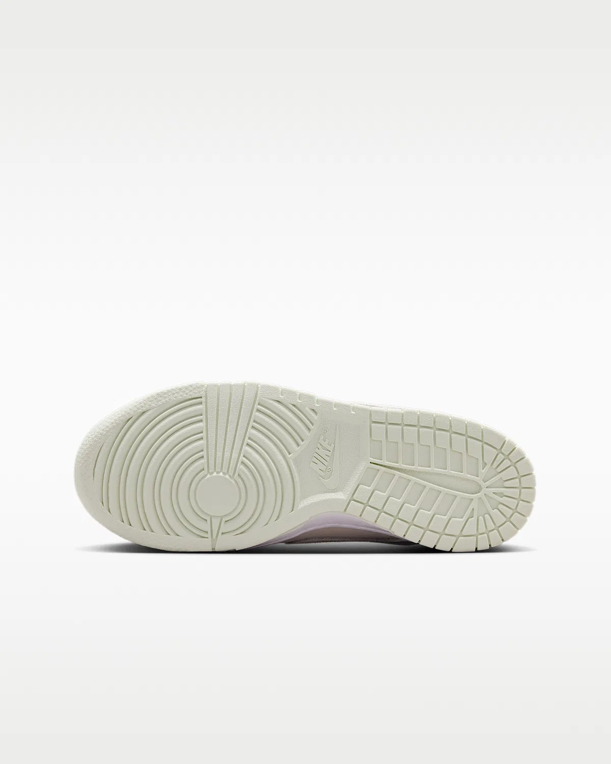 Кроссовки Nike Dunk Low Suede для старших детей, Chalk/White/Barely Green — фото 2