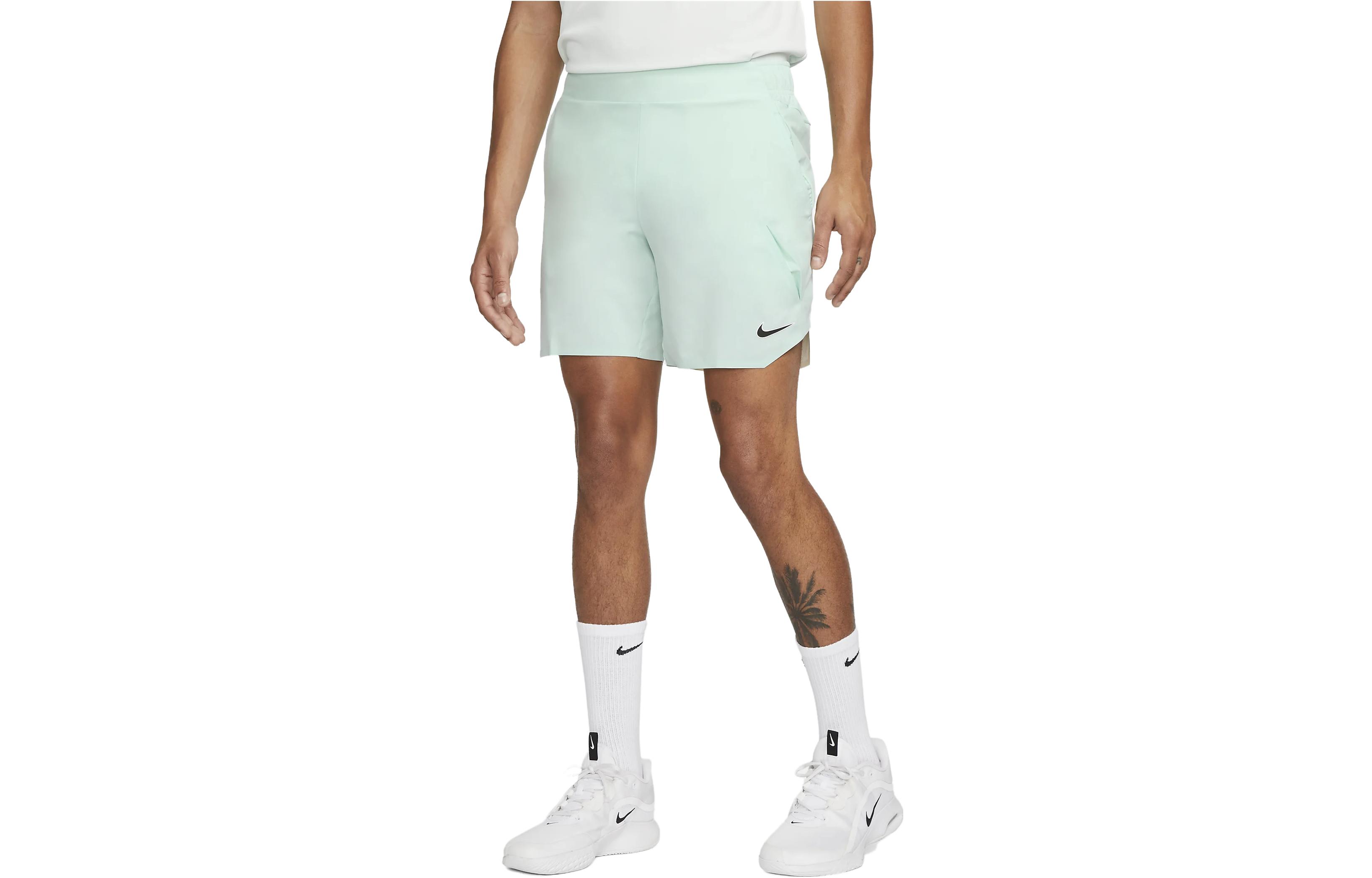 

Спортивные шорты мужские Emerald Ice Nike, цвет Emerald ice