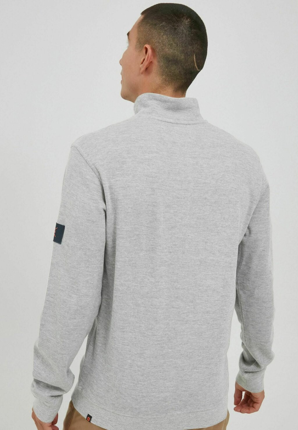 

Джемпер IDARCELINO INDICODE JEANS, серый
