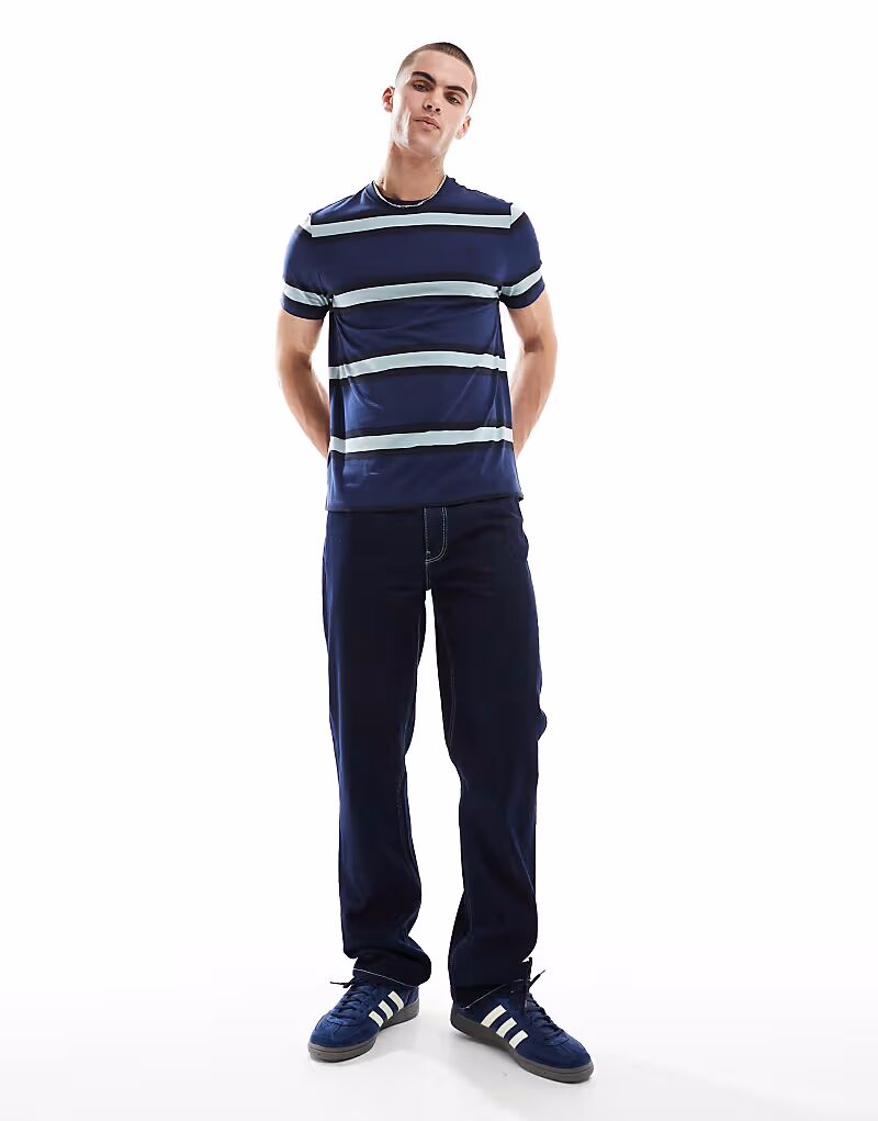 

Футболка Fred Perry темно-синего цвета с толстыми горизонтальными полосками