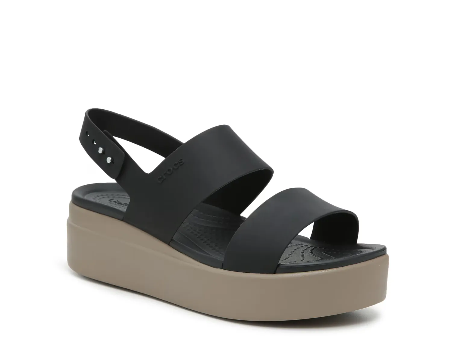 

Сандалии Brooklyn Low Wedge Sandal Crocs, бежевый/черный