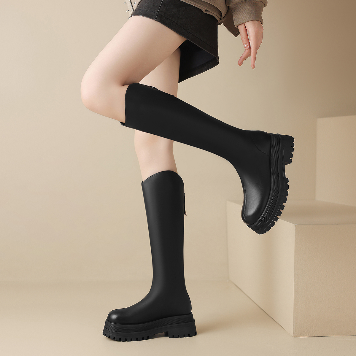 Высокие сапоги женские Black/Brown ZHR, Black (Бестселлер) с флисовой подкладкой, высота каблука 6 см, EH92A — фото 4