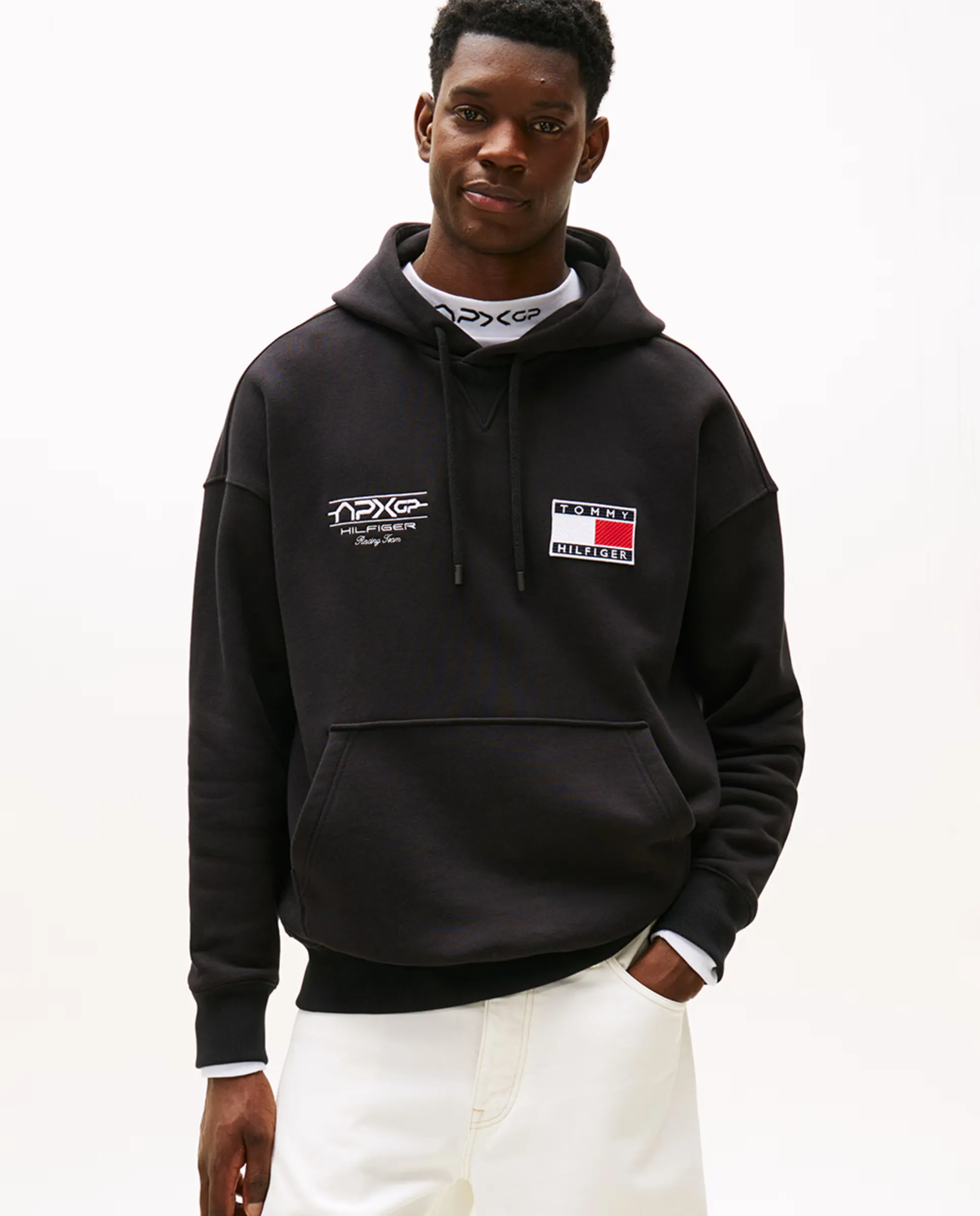 

Мужская худи без молнии Tommy Hilfiger, черный