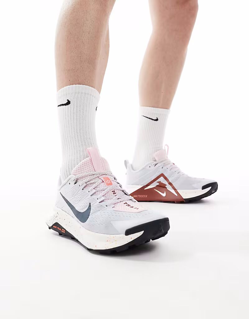 

Кроссовки Nike Running ReactX Wildhorse 10 серого цвета