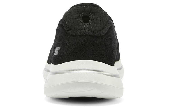 Тапочки go walk 5 'black white' Skechers, черный — фото 4