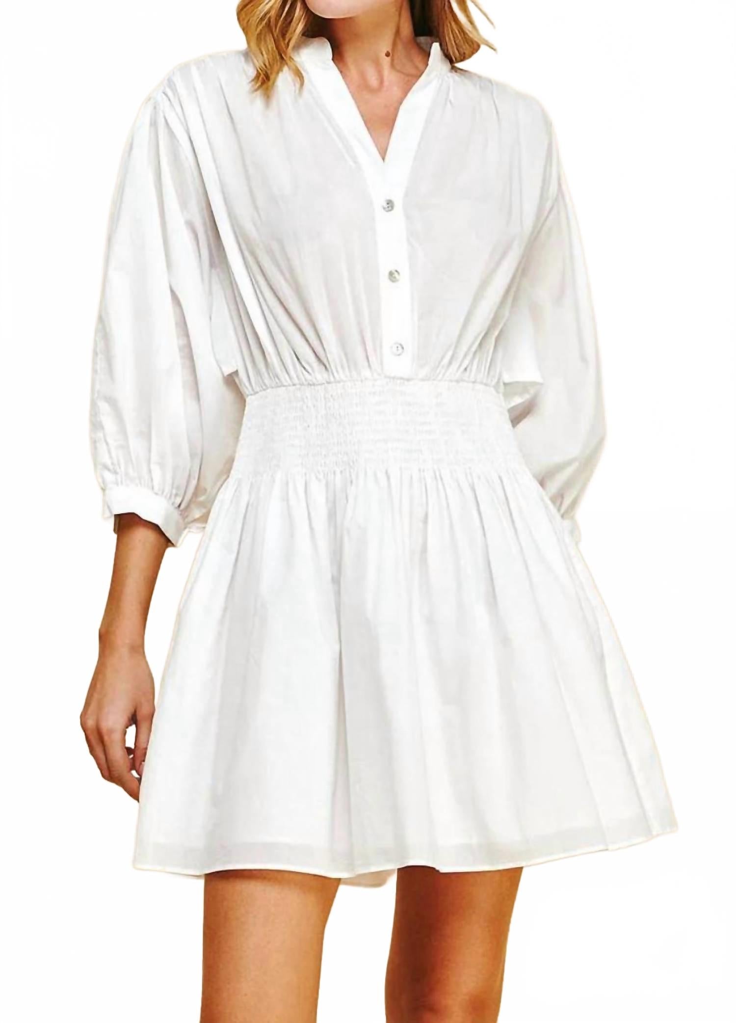 

Молли мини-платье с воротником-стойкой и сборками в белом цвете PINCH