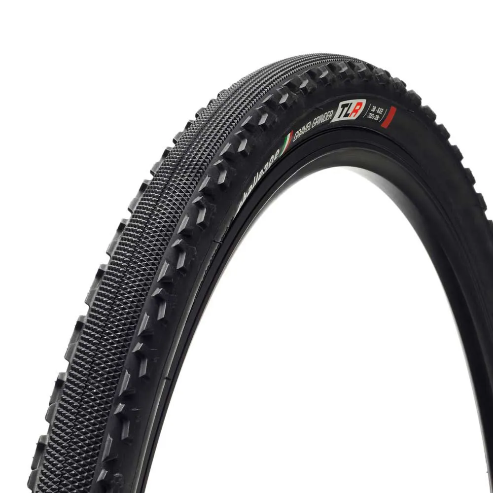 

Гравийная шина Challenge Grinder 120 TPI Tubeless 700C x 38, серебряный