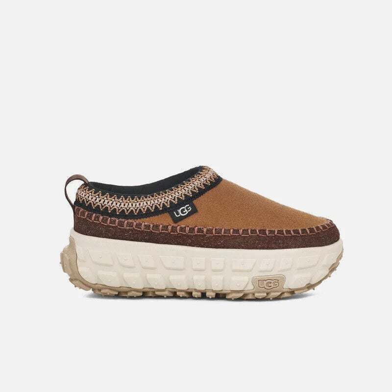 

UGG Venture Daze 1155650 Клоги мужские каштановые керамические замшевые слипоны повседневная обувь, коричневый