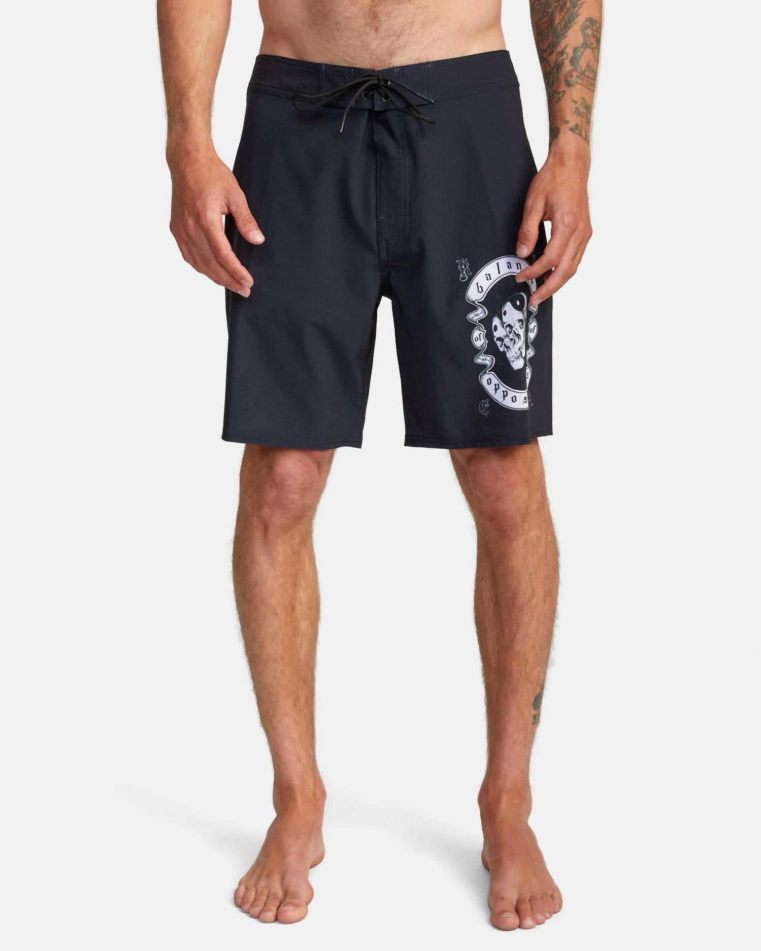 

Шорты Benj Skull Boardshort 18” черного цвета RVCA