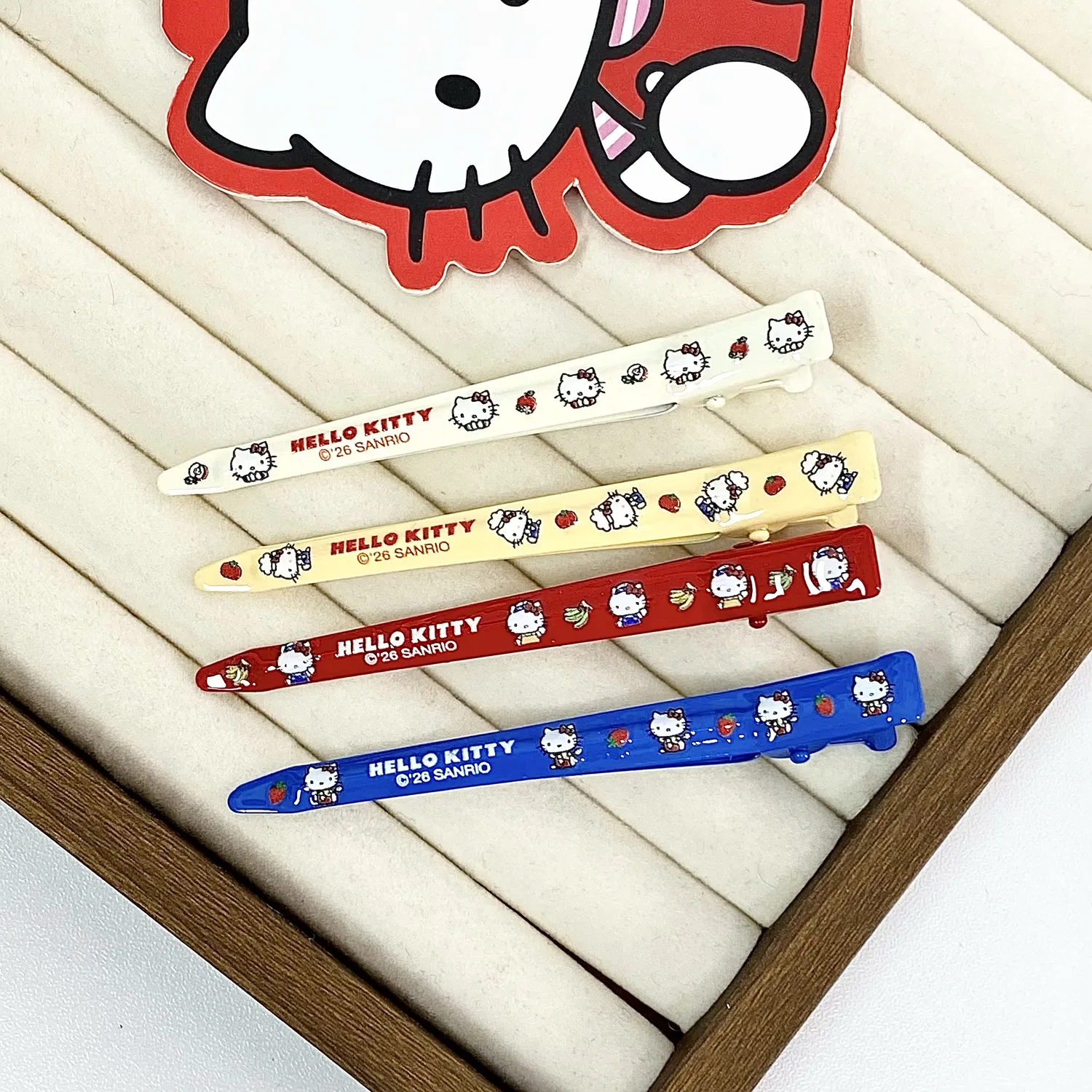 Заколки для волос Hello Kitty 4 шт Sanrio — фото 4