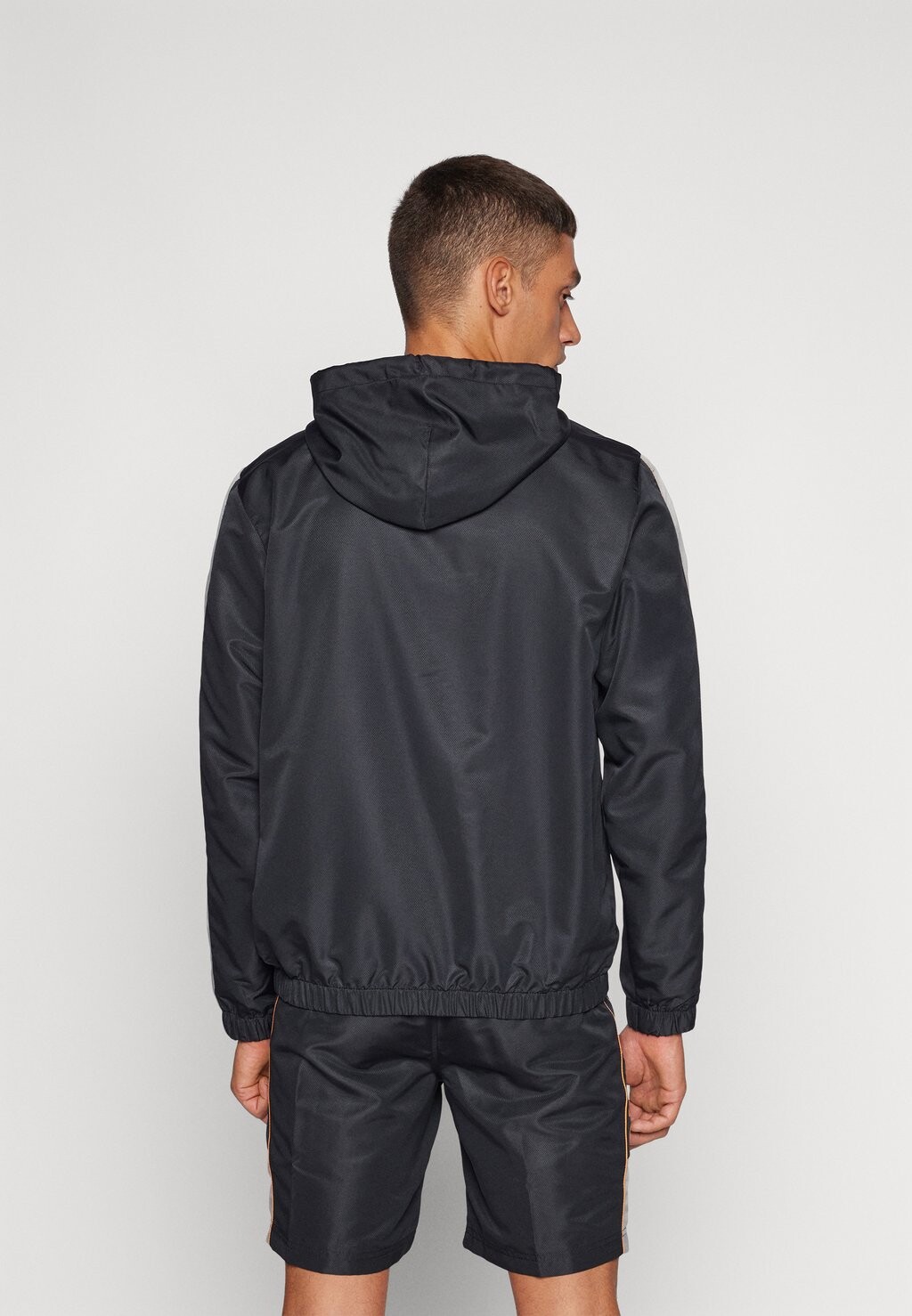 

Тренировочная куртка PRANNIE TRACK JACKET Sergio Tacchini, черный
