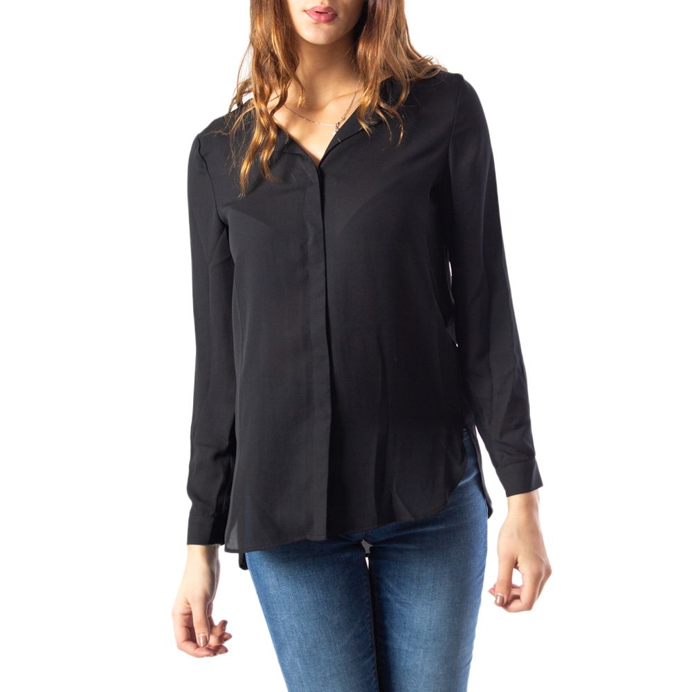 

Черная рубашка из полиэстера Vila Clothes