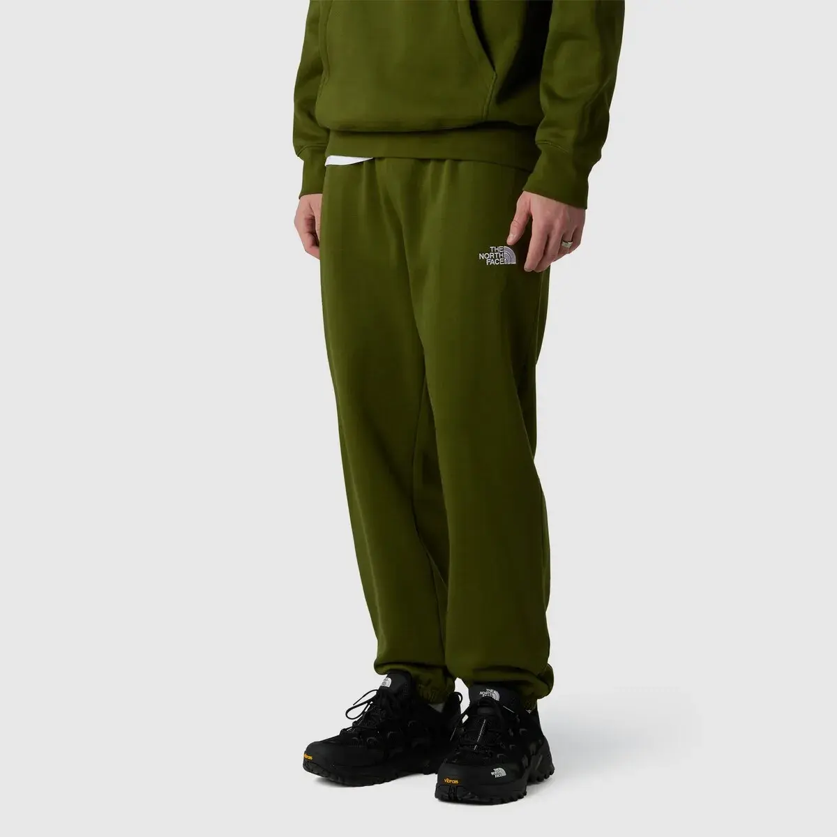 

Мужские спортивные брюки Essential The North Face, кадетский зеленый