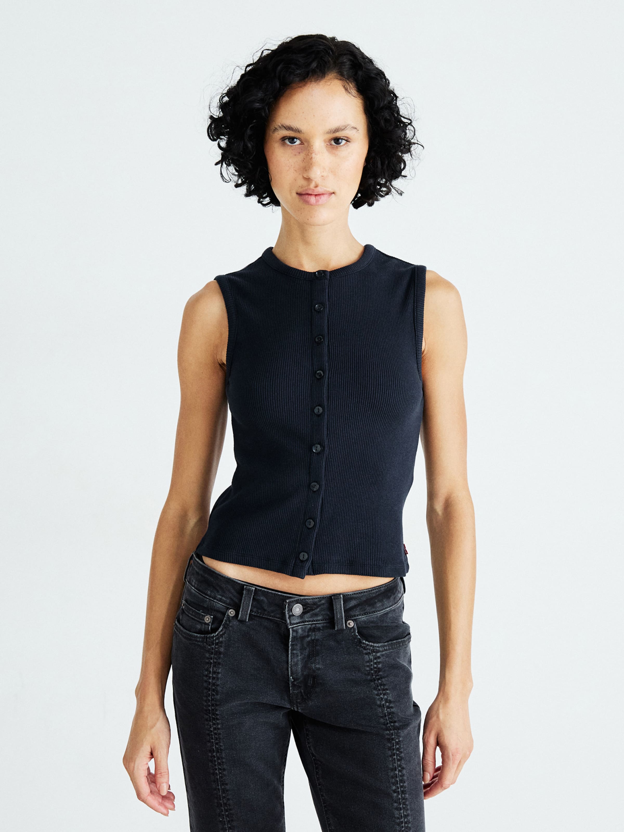 LEVI'S  Вязаный жилет 'Rory Button Up Top' в черном цвете — фото 2