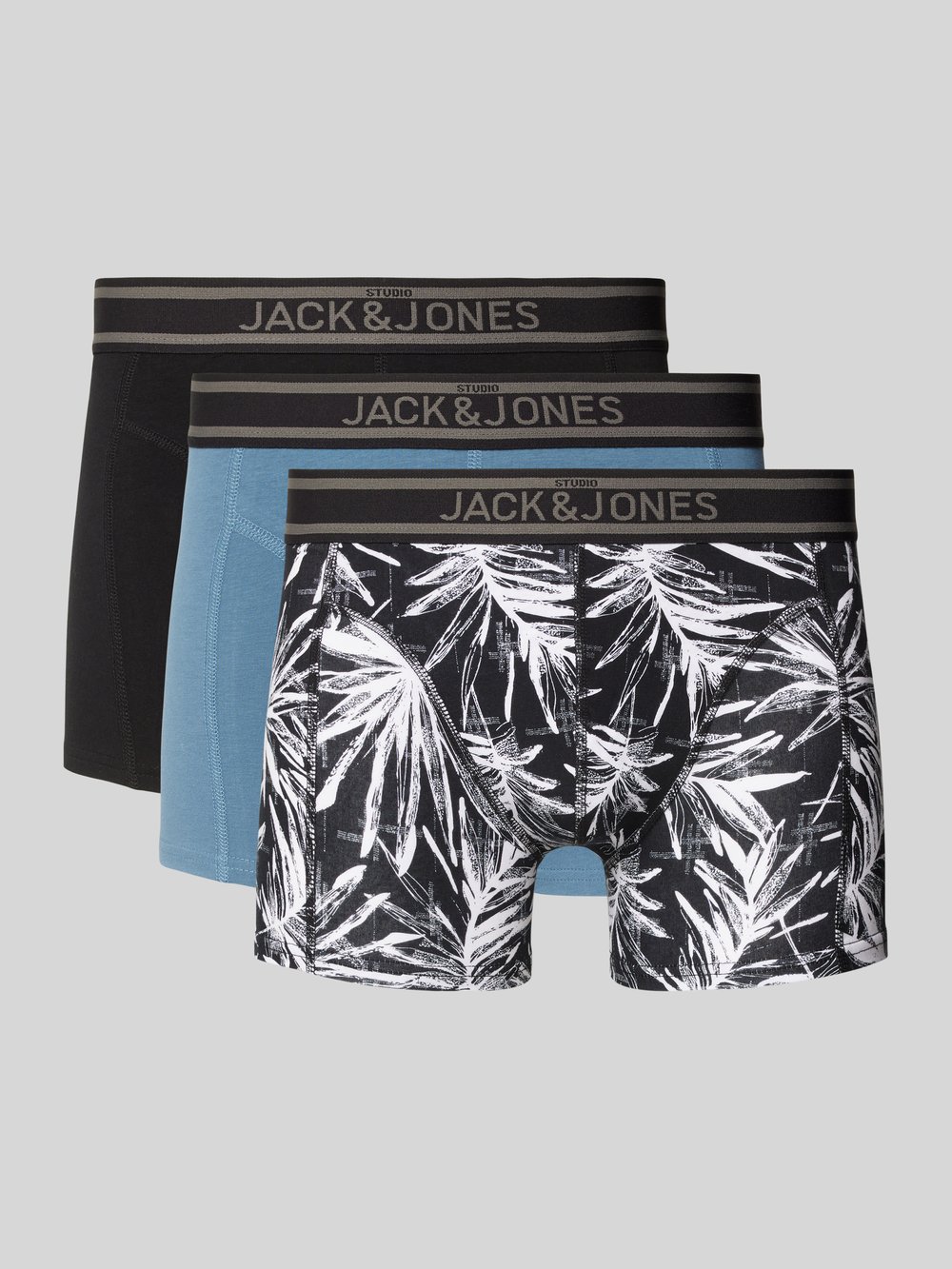 

Боксеры с эластичной резинкой на поясе, модель «RICHARD», в упаковке 3 шт Jack & Jones, черный