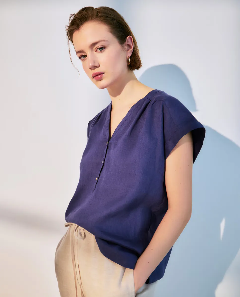 

Льняная блузка с короткими рукавами Woman El Corte Inglés, индиго