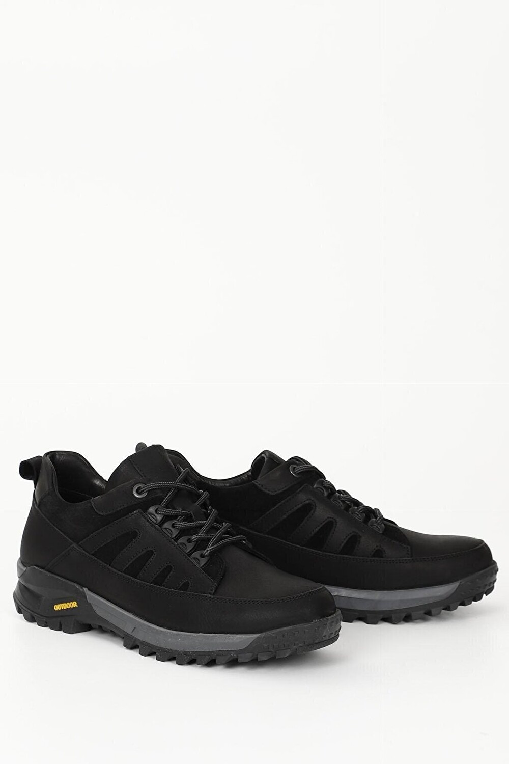 

ЧЕРНЫЕ мужские повседневные кроссовки из натуральной кожи на шнуровке 42606 GÖNDERİ(R), Черный, ЧЕРНЫЕ мужские повседневные кроссовки из натуральной кожи на шнуровке 42606 GÖNDERİ(R)