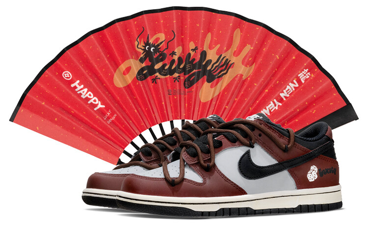 

Кроссовки Nike Dunk Skateboarding Shoes Women's Low-top Gray/Red, красный