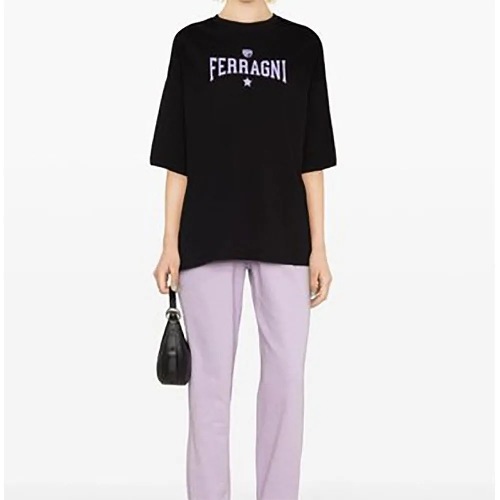 

Футболка с коротким рукавом Chiara Ferragni 75CBHT04, черный