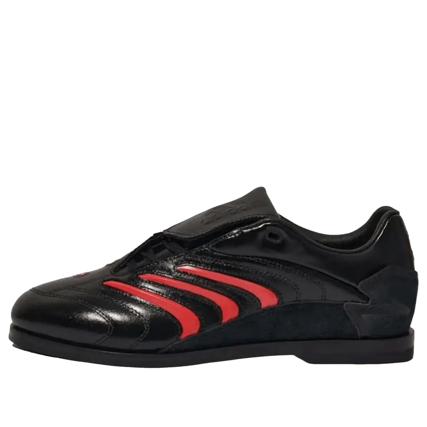 Боулинговые кроссовки Adidas Predator 'Black Red' KI9951, черный