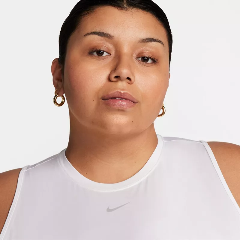 Женская майка Nike One Classic Dri-FIT (большие размеры), белый — фото 4