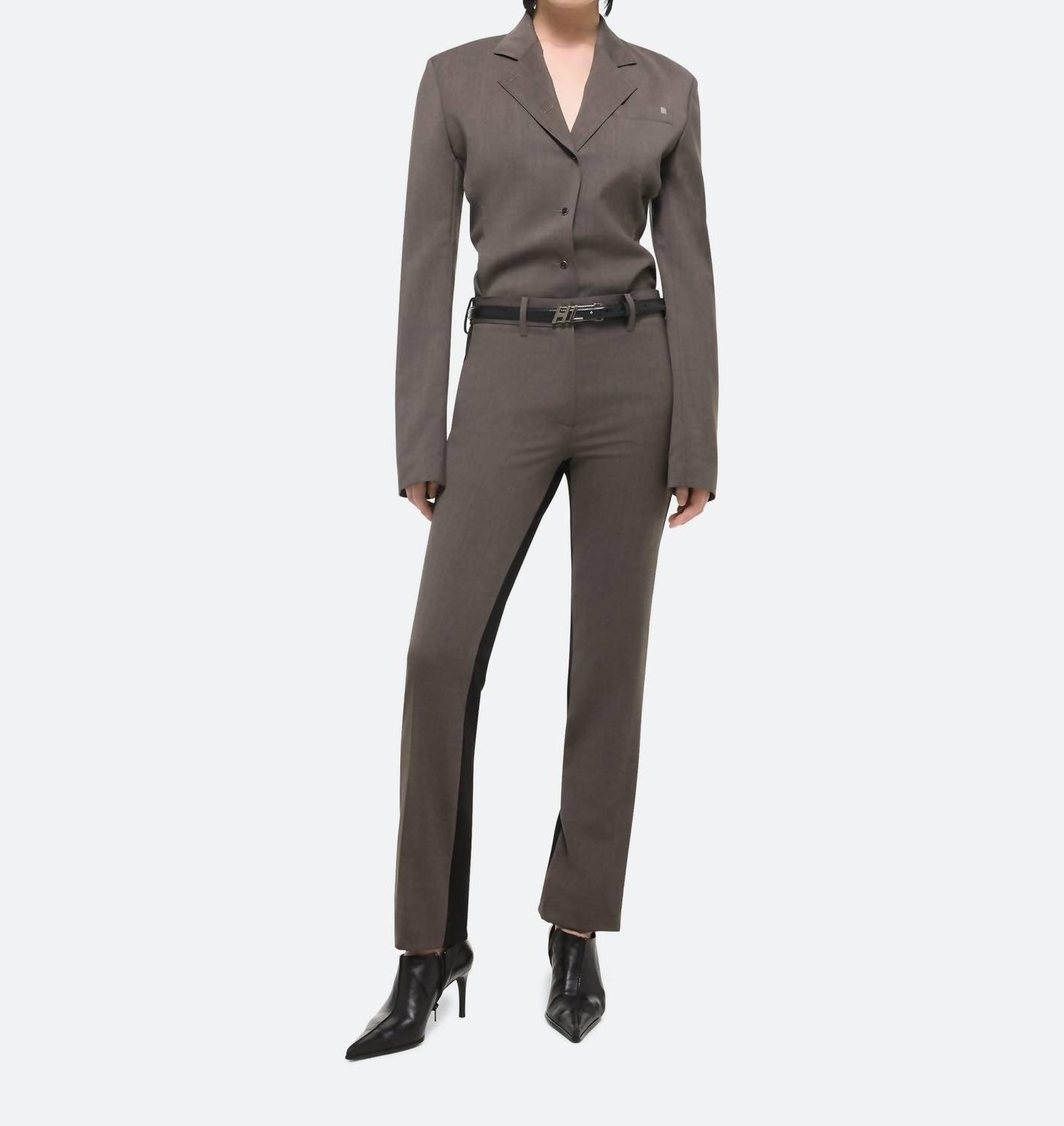 

Комбинированный костюм с рубашкой в светло-коричневом цвете Helmut Lang