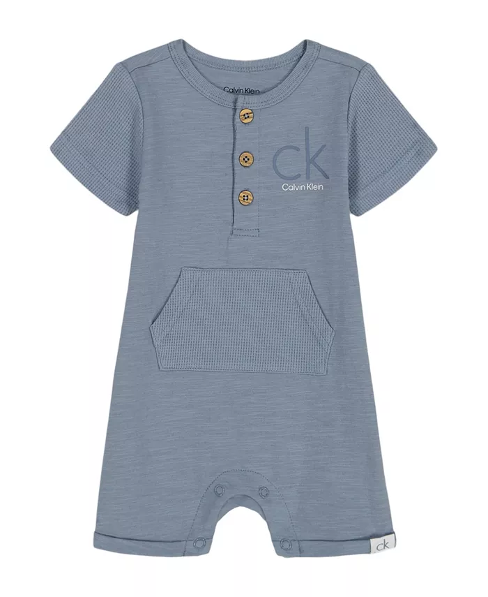 

Детский комбинезон с короткими рукавами и пуговицами из джерси для мальчиков Baby Boys Slub Jersey Button-Up Shorts Coverall Calvin Klein