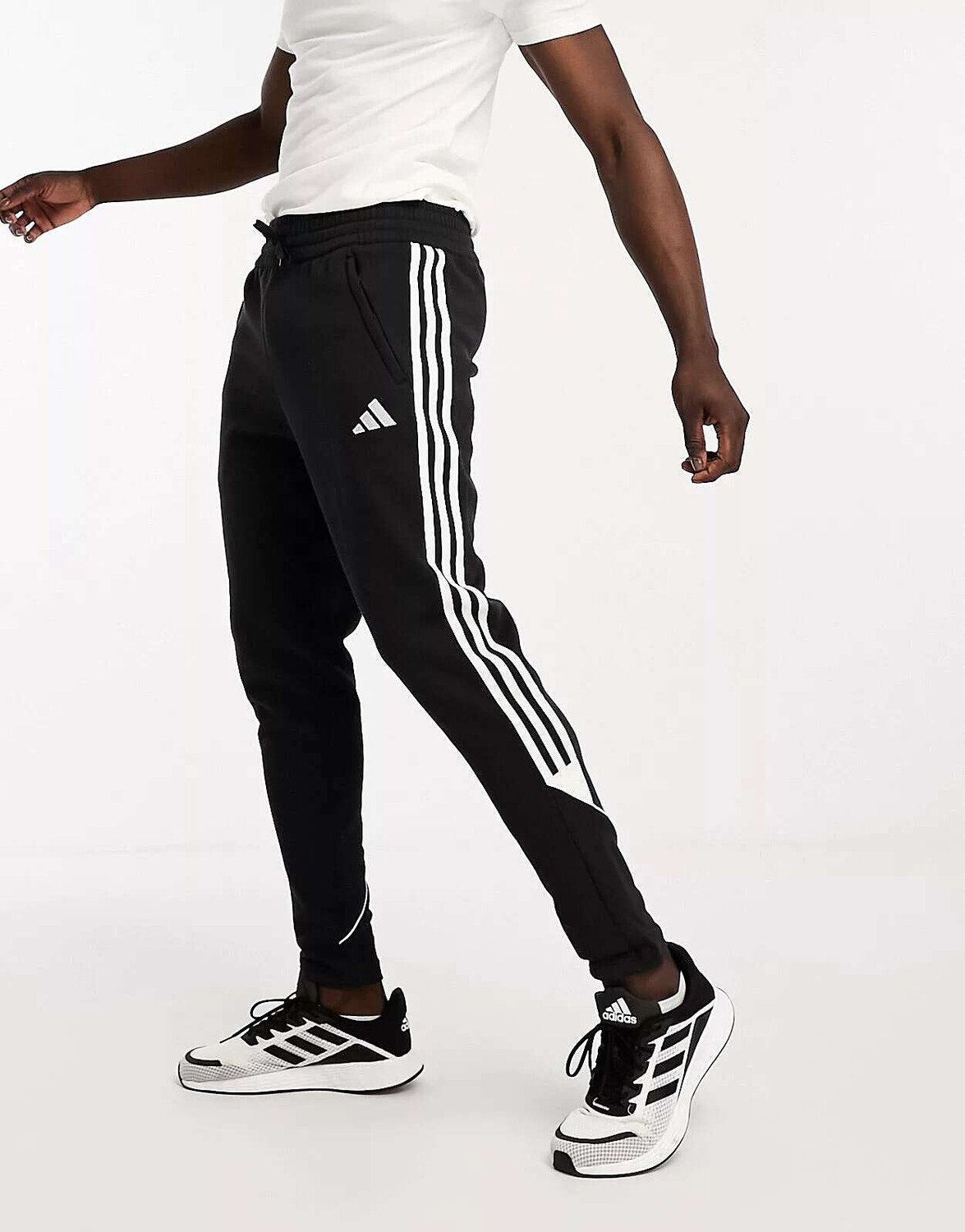 

Черные спортивные брюки adidas Football Tiro adidas performance