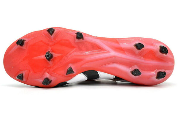 Кроссовки Predator Accelerator FG Adidas, черный — фото 4
