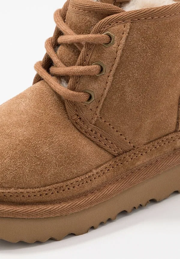 Ботинки neumel на шнуровке до щиколотки Ugg, Chestnut — фото 3