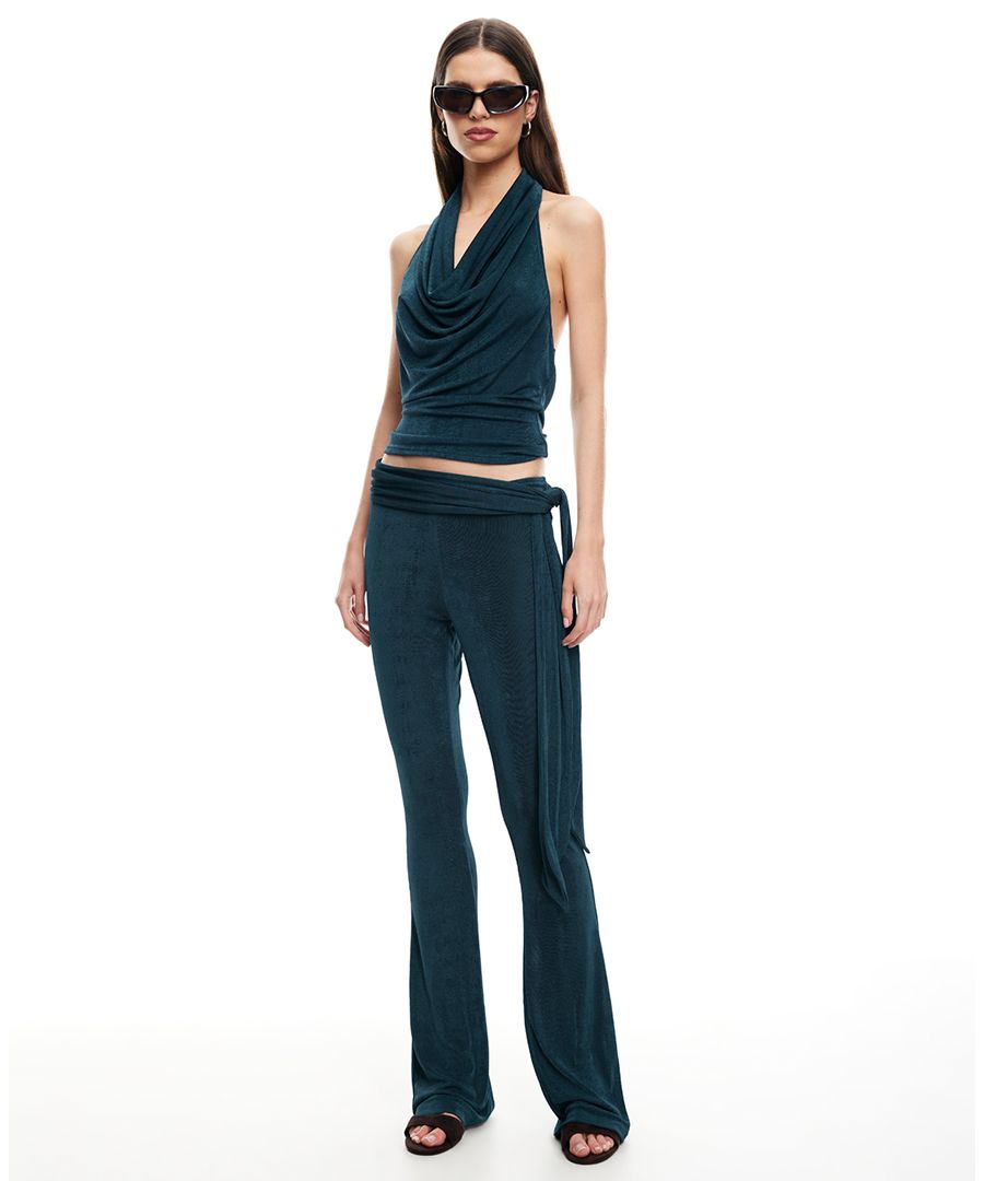 

Женская блузка с воротником-хомутом в стиле Наследие Lioness, Forest