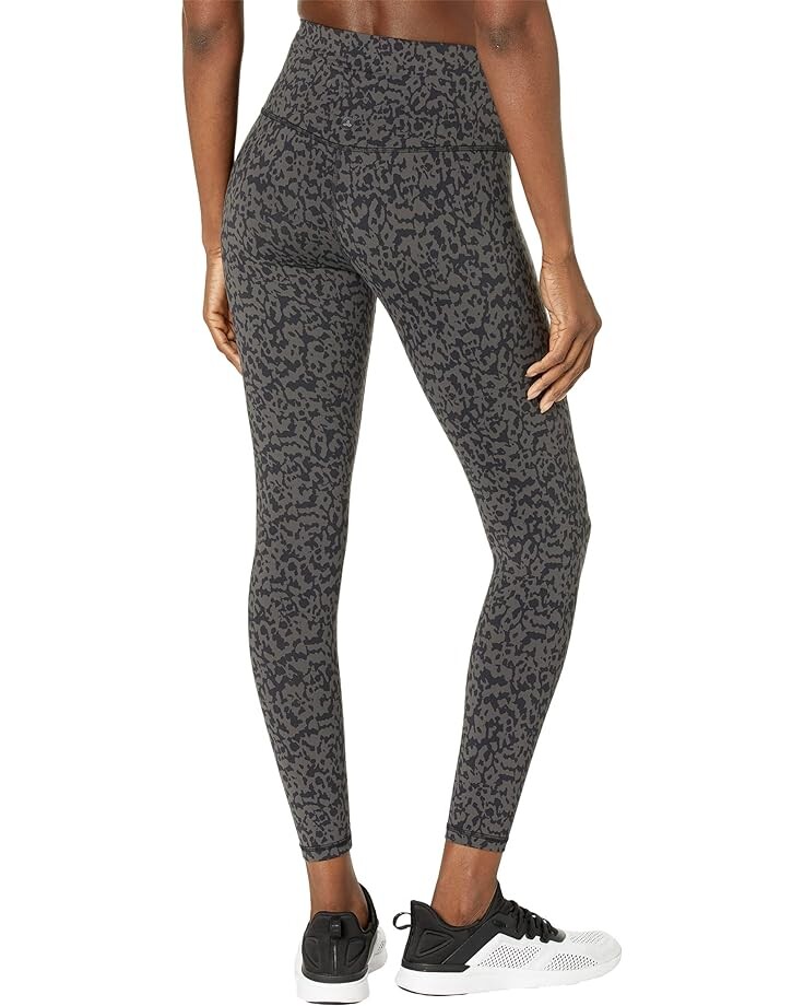 

Брюки Prana Chakara 7/8 Leggings, цвет Dark Iron Wild