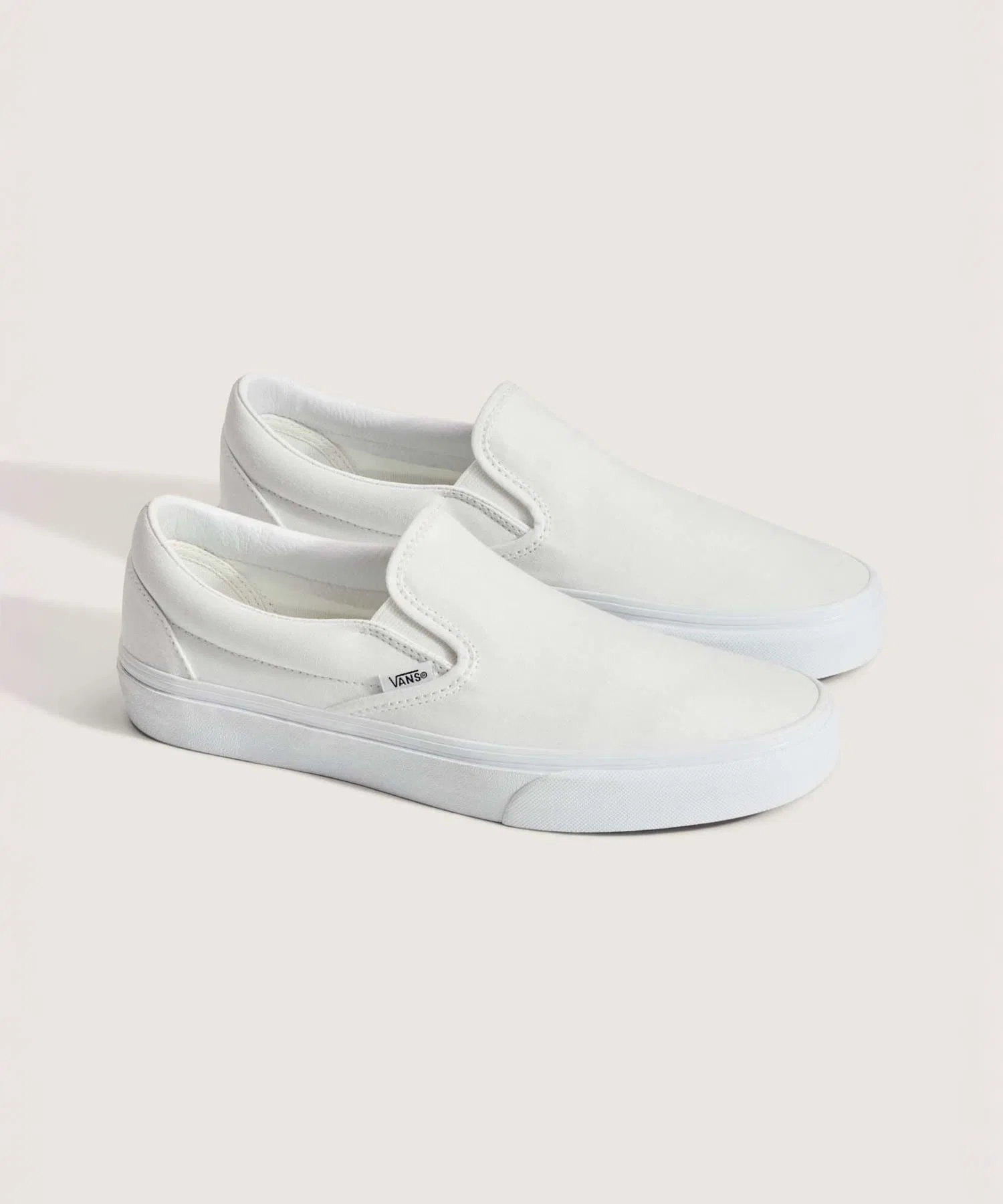 Женские и мужские кеды Vans Classic Slip-On VN000EYEW001 — фото 2
