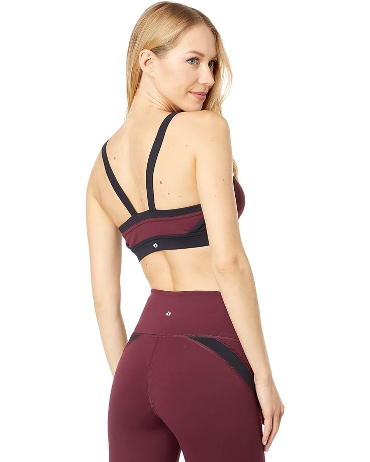 

Бюстгальтер THRIVE SOCIETE Strap Bra, цвет Fig/Black