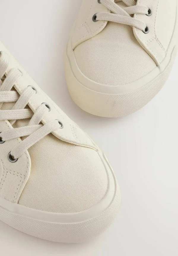 Кроссовки прямого кроя удлиненного силуэта в стиле smart casual Next, Neutral — фото 4