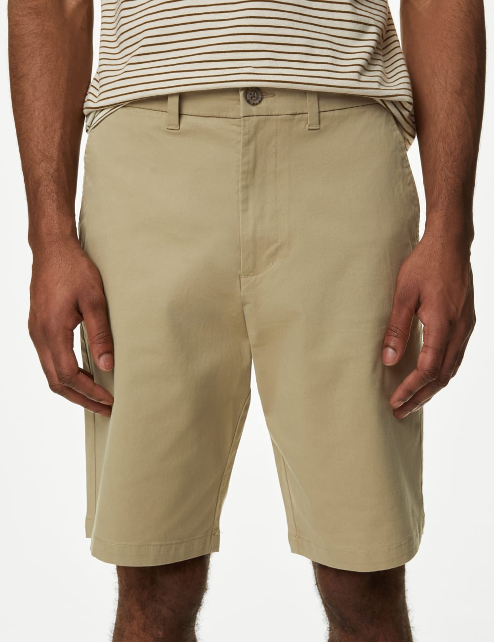 

Свободные эластичные шорты-чиносы Marks & Spencer, цвет Neutral brown