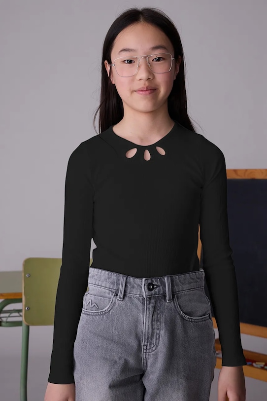 

Лонгслив Mayoral, черный