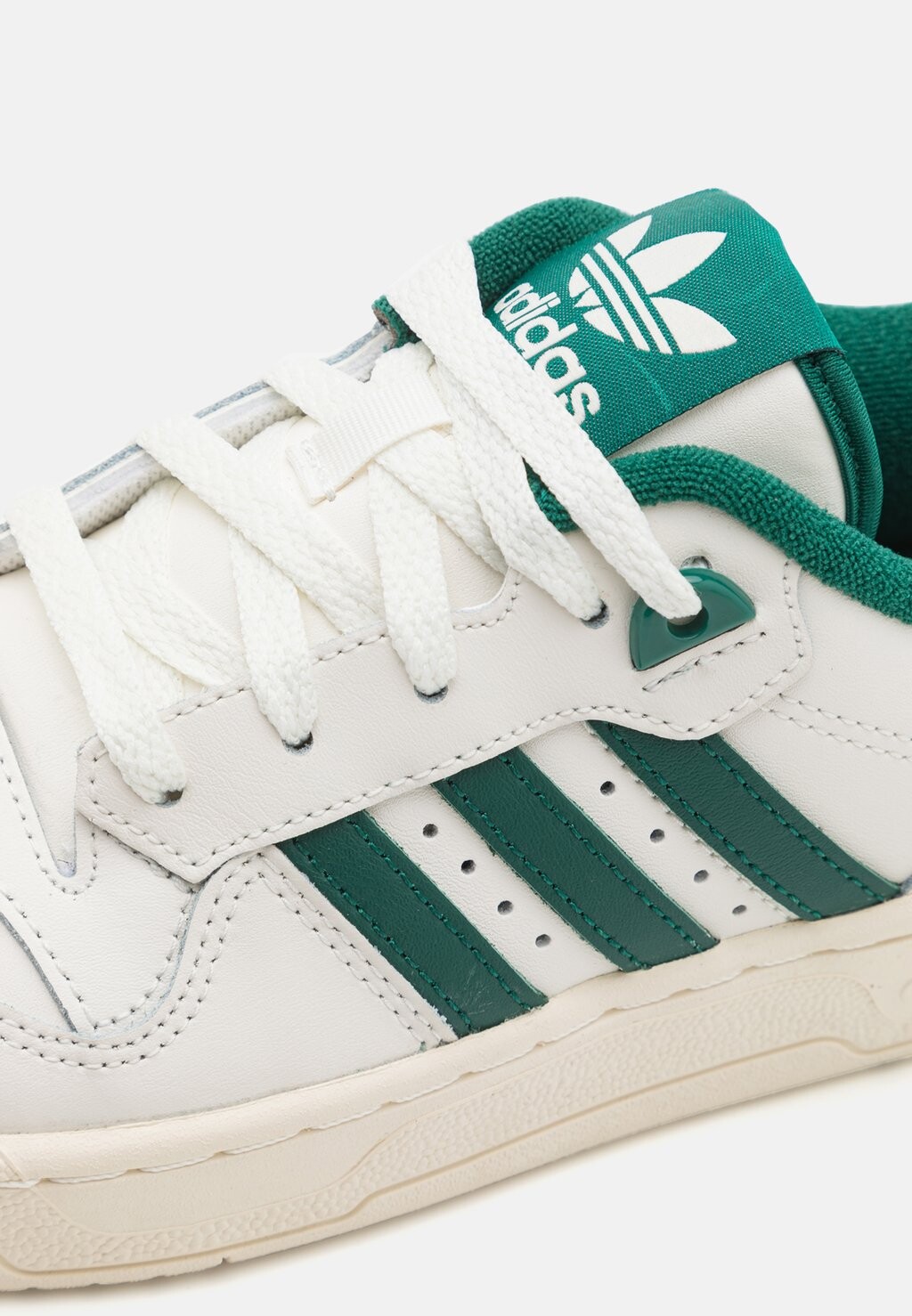 

Кроссовки RIVALRY UNISEX adidas Originals, белый
