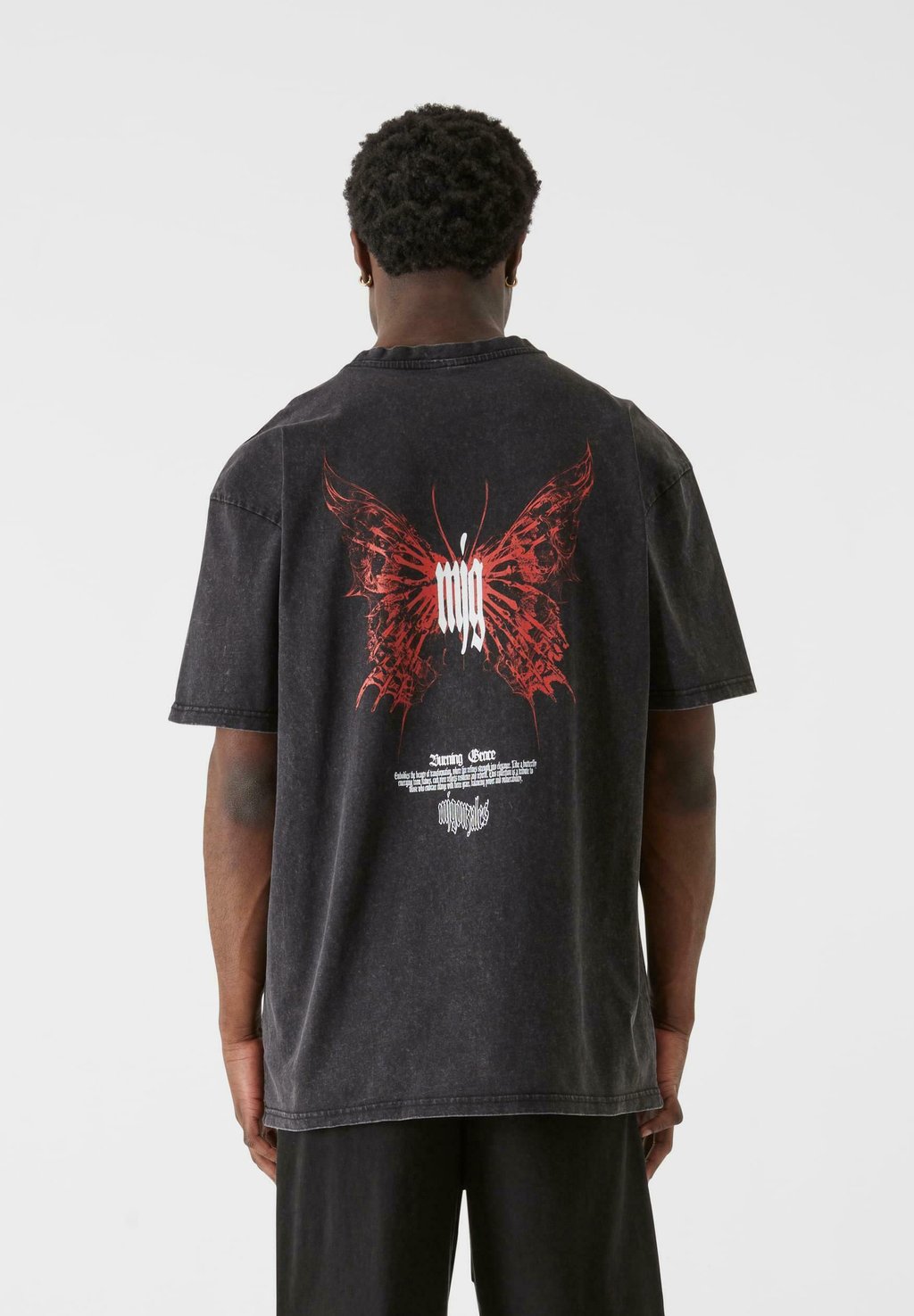 

Футболка с принтом MJ Gonzales, черный