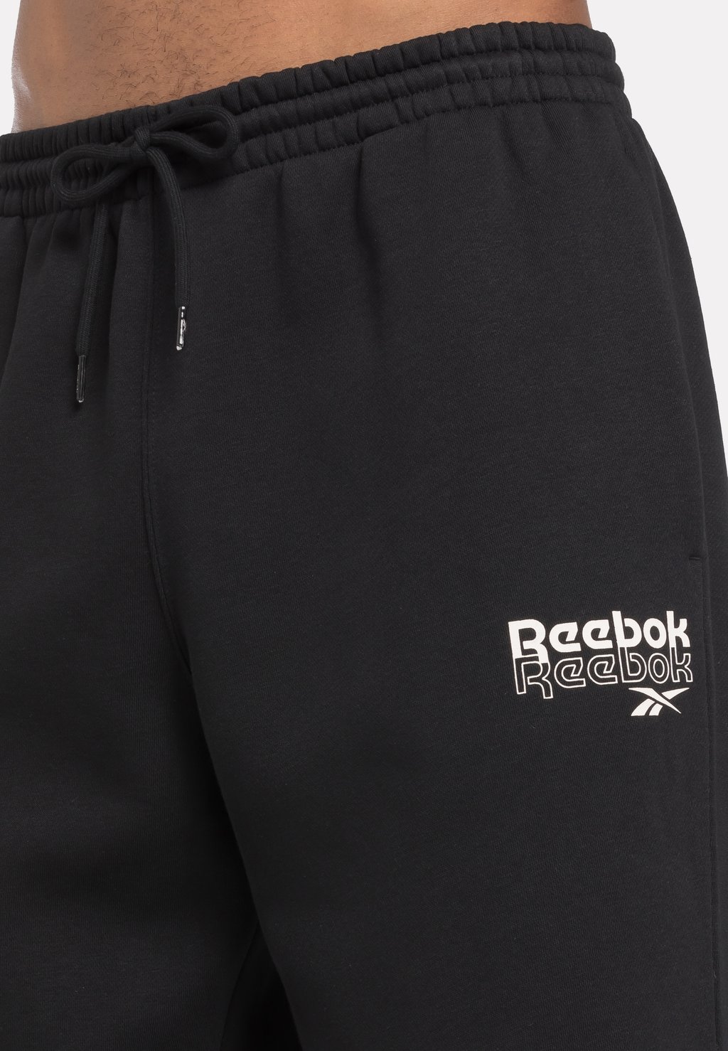 

Спортивные брюки Reebok, черные