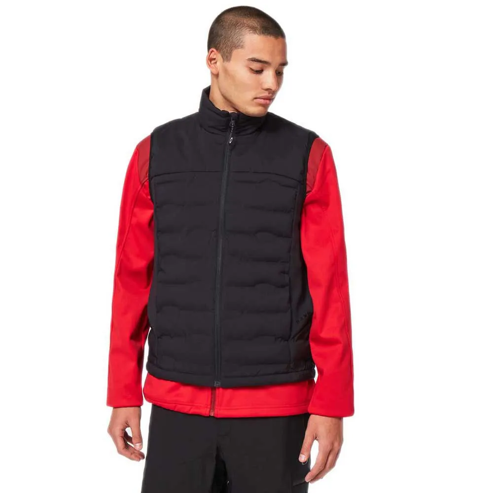 

Жилет Oakley Ellipse RC Quilted, черный