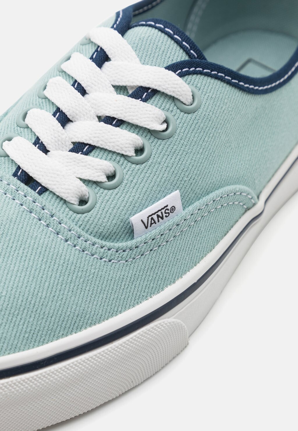 

Кроссовки на шнуровке AUTHENTIC UNISEX Vans, серый