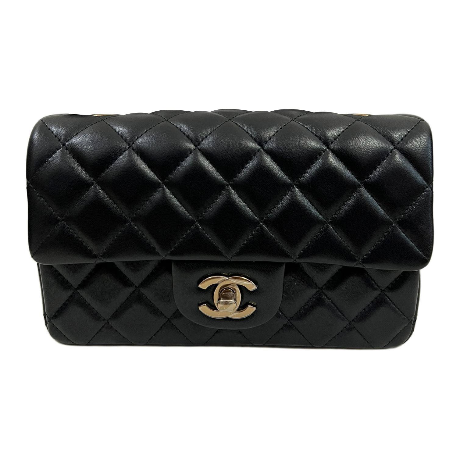 

Сумка через плечо из ягненка мини женская черная CHANEL
