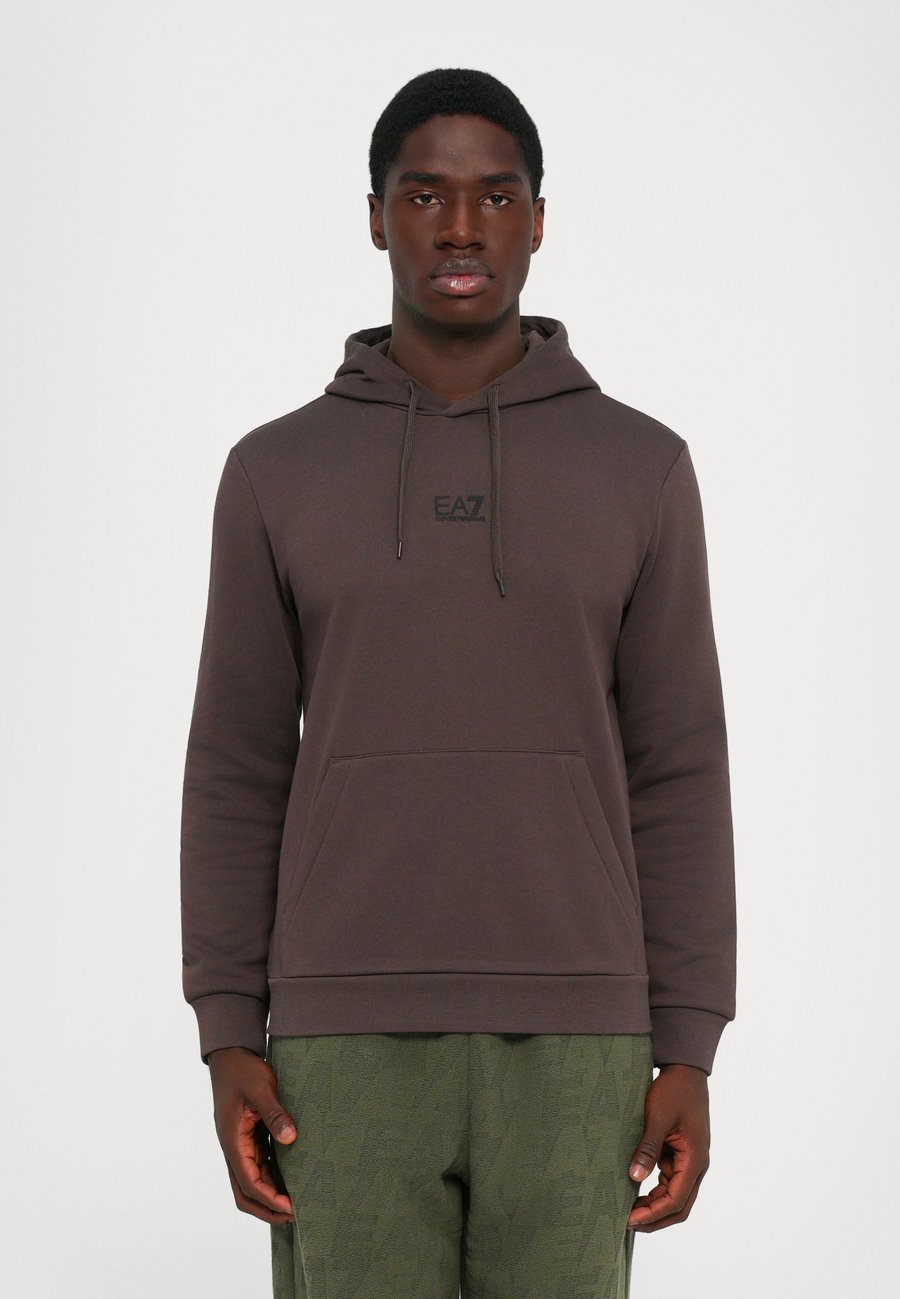 

Толстовка EA7 Emporio Armani TRAIN CORE HOODIE, Chocolate Brown/Brown