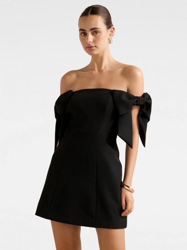 

Платье Adalyn с бандо и мини-бантом Forever New