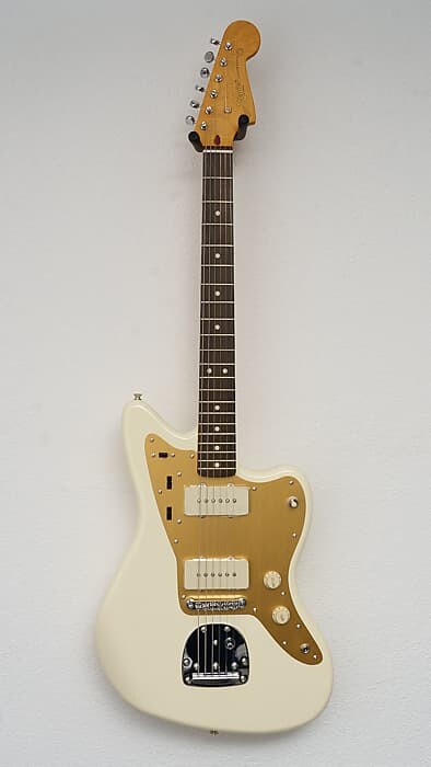 

Электрогитара Squier J Mascis Jazzmaster Vintage White