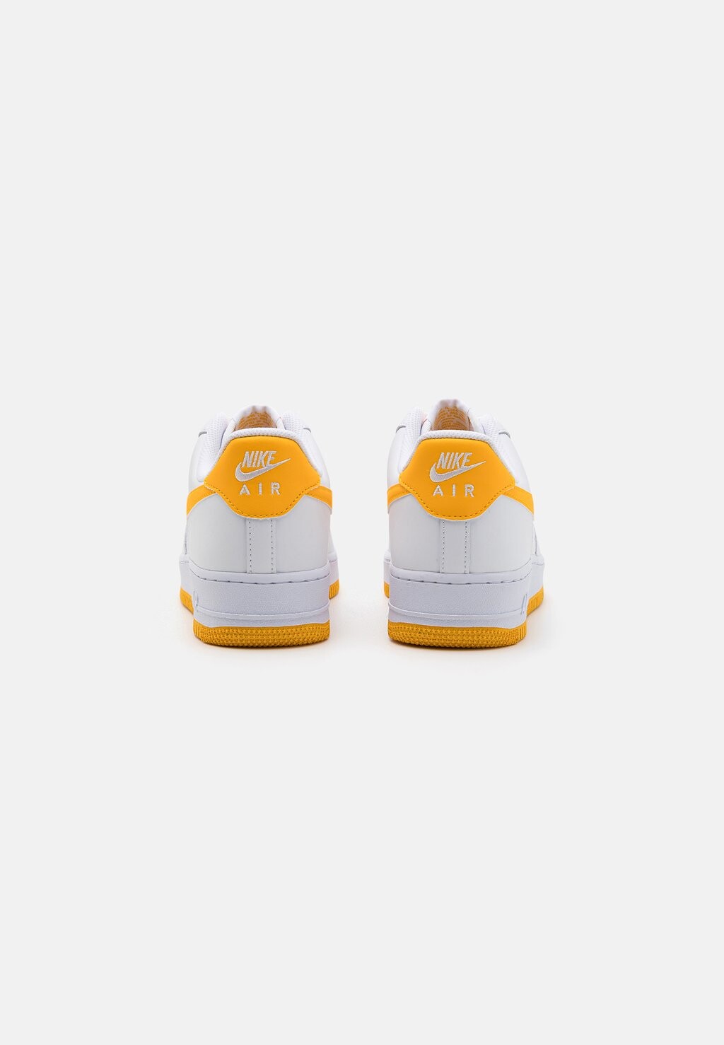 

Кроссовки на шнуровке AIR FORCE 1 '07 Nike, белый