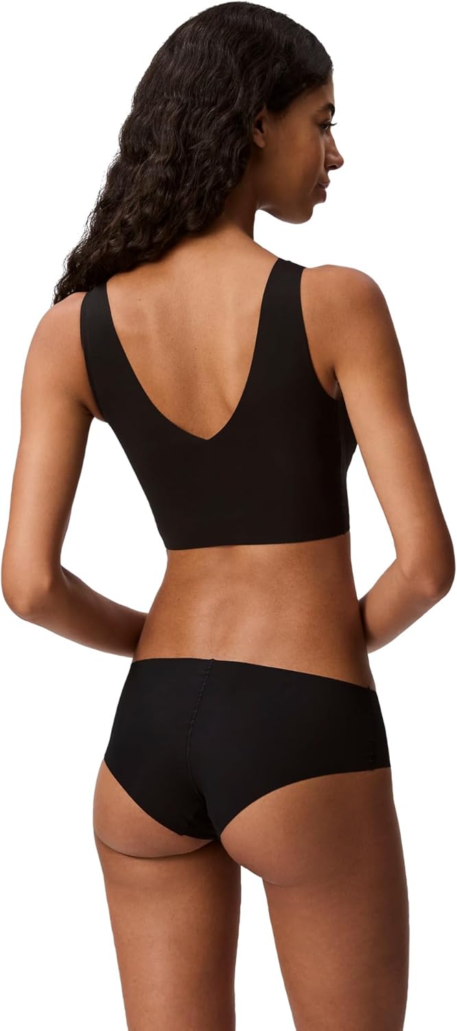 Бюстгальтер-бралетт Calvin Klein Womens Invisibles Comfort Seamless с легкой подкладкой и V-образным вырезом, Black — фото 2